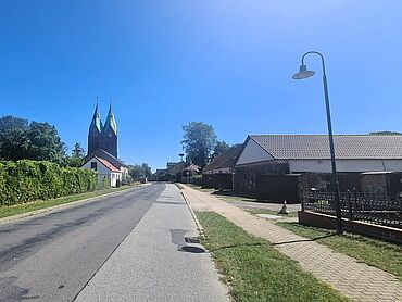 Foto 2 von 4 — Verpachtete Ackerfläche nahe einer neu zu errichtenden Windparkfläche
