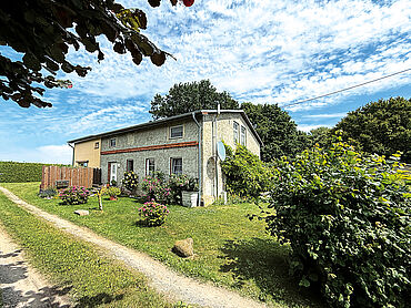 Foto 1 von 6 — Doppelhaushälfte
