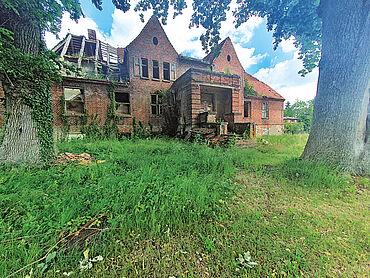 Foto 4 von 6 — Ehemaliges Gutshaus
