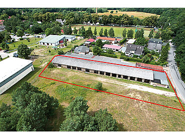 Foto 2 von 3 — Garagenkomplex