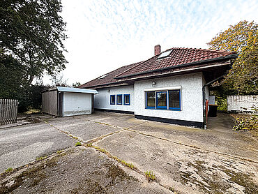 Foto 3 von 8 — Einfamilienhaus mit Baugrundstück