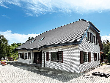 Foto 2 von 6 — Zweifamilienhaus + Ferienhaus