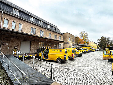 Foto 2 von 4 — Überwiegend vermietetes Bürogeschäftshaus