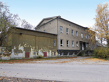 Foto 2 von 5 — Ehem. Gutshausanlage mit mehreren Gebäuden