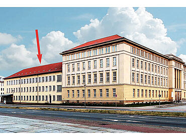 Foto 5 von 11 — Bürogeschäftshaus (ehem. Postgebäude)