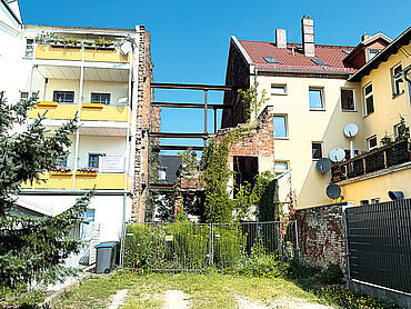 Foto 2 von 3 — Grundstück