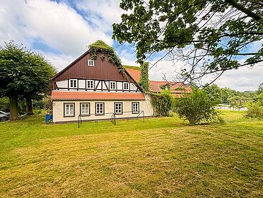 Foto 4 von 7 — Wohnen mit Charme – saniertes historisches Umgebindehaus auf großzügigem Naturgrundstück