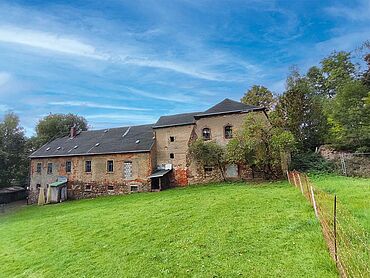Foto 3 von 4 — Wohn- und Geschäftshaus