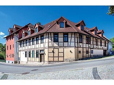 Foto 3 von 10 — Ehemaliges "Hotel 68" mit Wohnung und separatem Grundstück