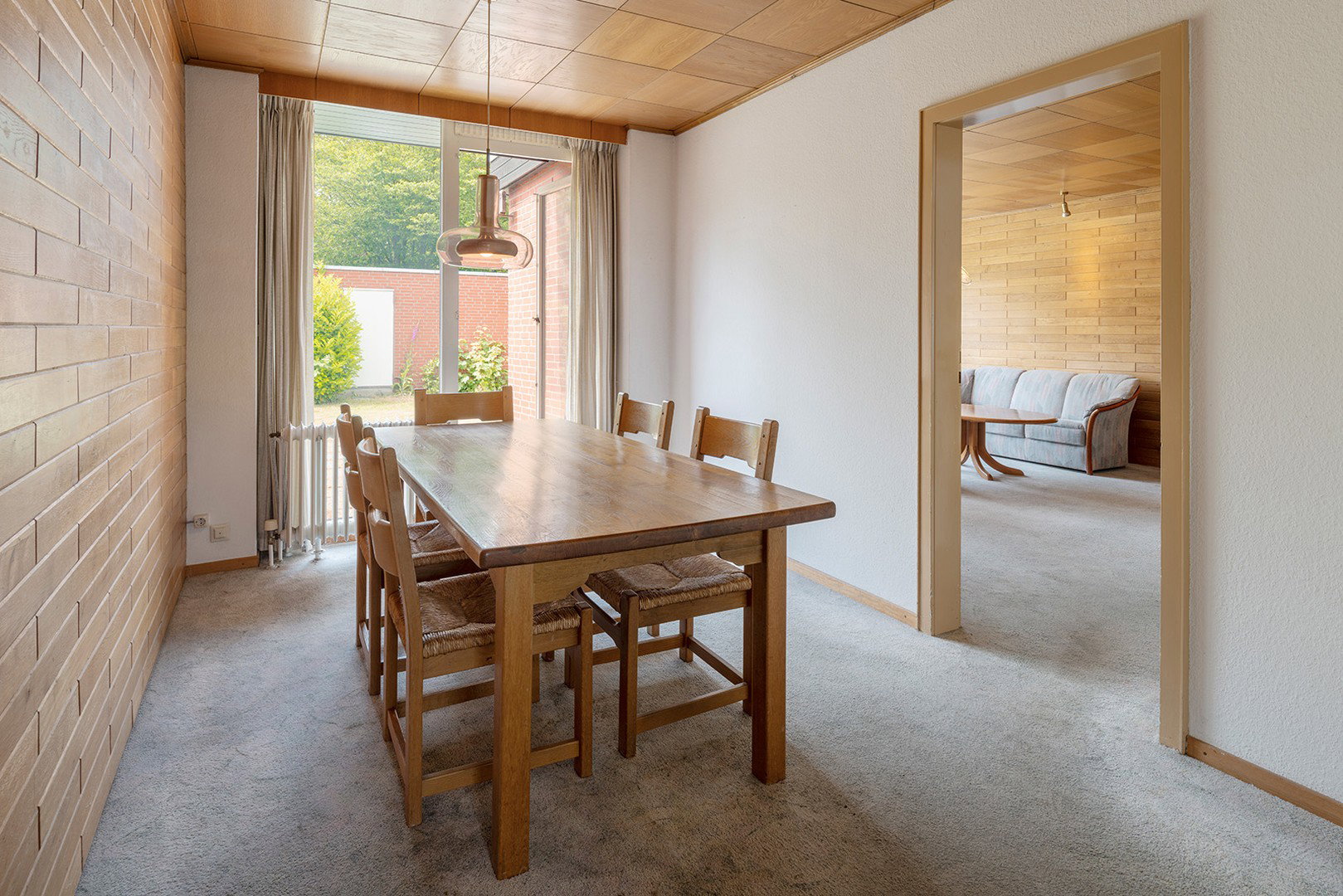 Foto 5 von 12 — Charmanter Bungalow in ruhiger Lage des Kurfürstenviertels mit Garten, Garage und riesigem Keller