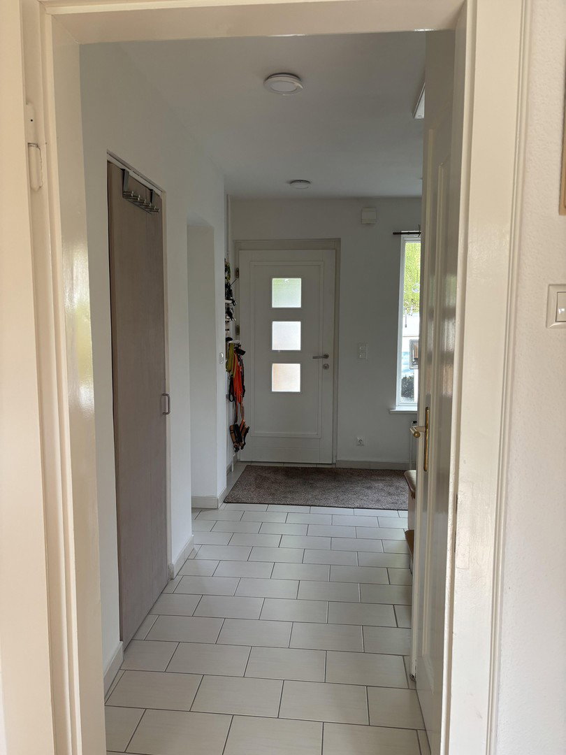 Foto 5 von 12 — *** R E S E R V I E R T *** Attraktives Reihenmittelhaus in Hamburg-Volksdorf - ohne Makler -