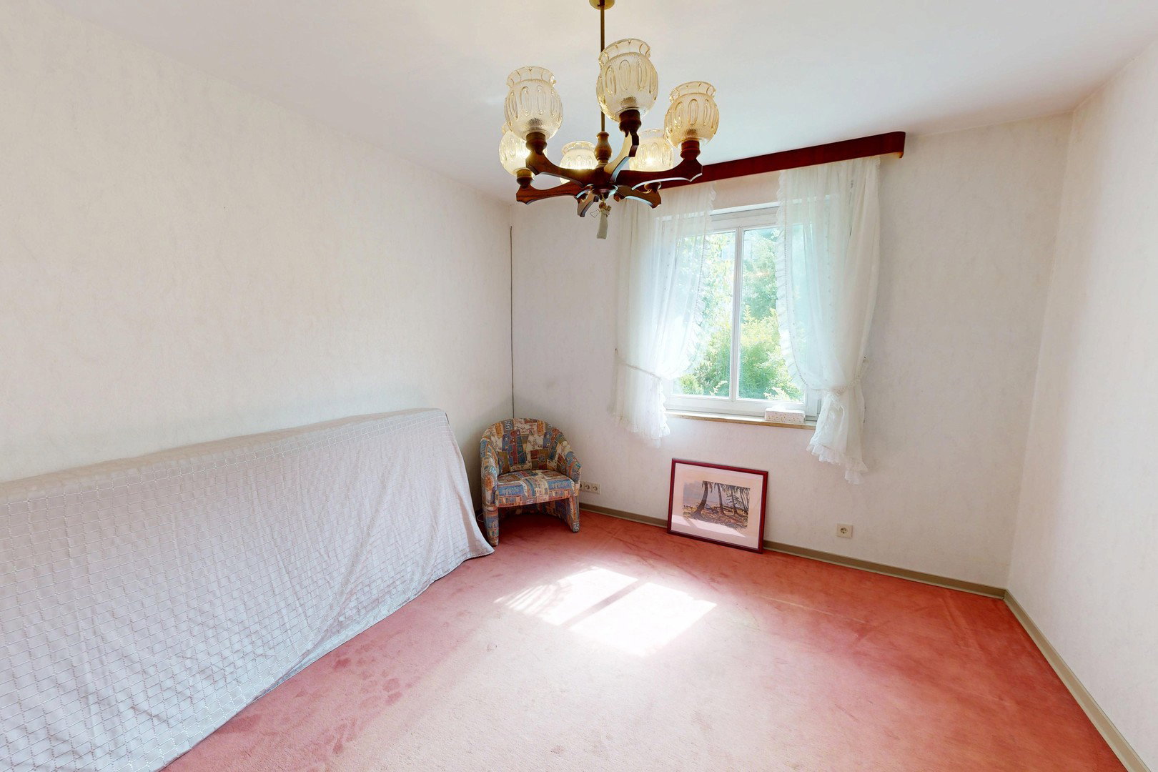 Foto 6 von 12 — Einzigartiges Einfamilienhaus im Blankeneser Treppenviertel mit Elbblick und Garten