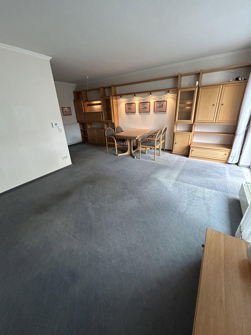 Foto 9 von 12 — Provisionsfrei RMH Wohnfläche 150qm Grundstück 230qm Kattenesch