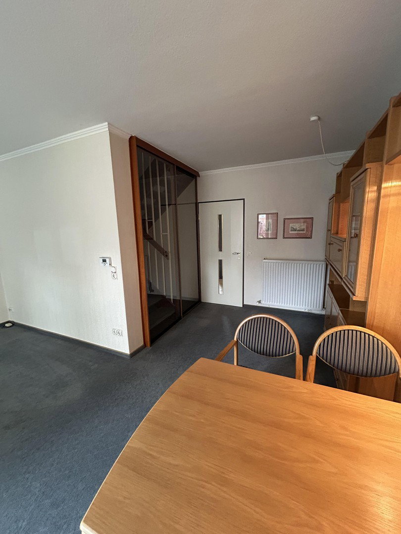 Foto 11 von 12 — Provisionsfrei RMH Wohnfläche 150qm Grundstück 230qm Kattenesch