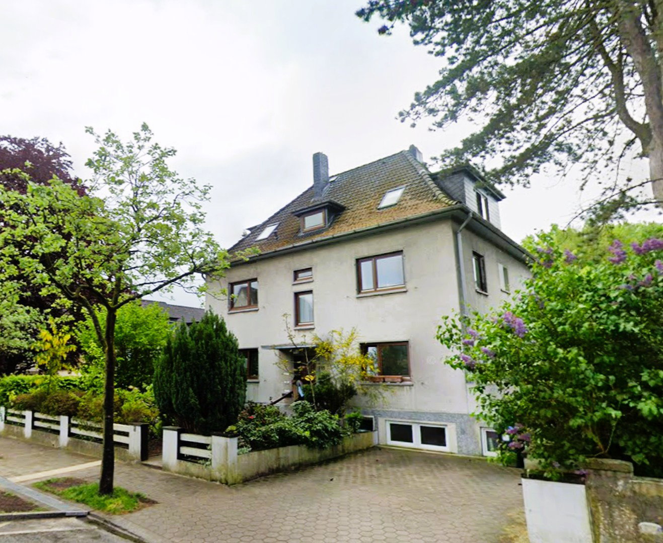 Foto 2 von 12 — Dreifamilien-Stadthaus in ruhiger und grüner Lage von Hamburg–Heimfeld