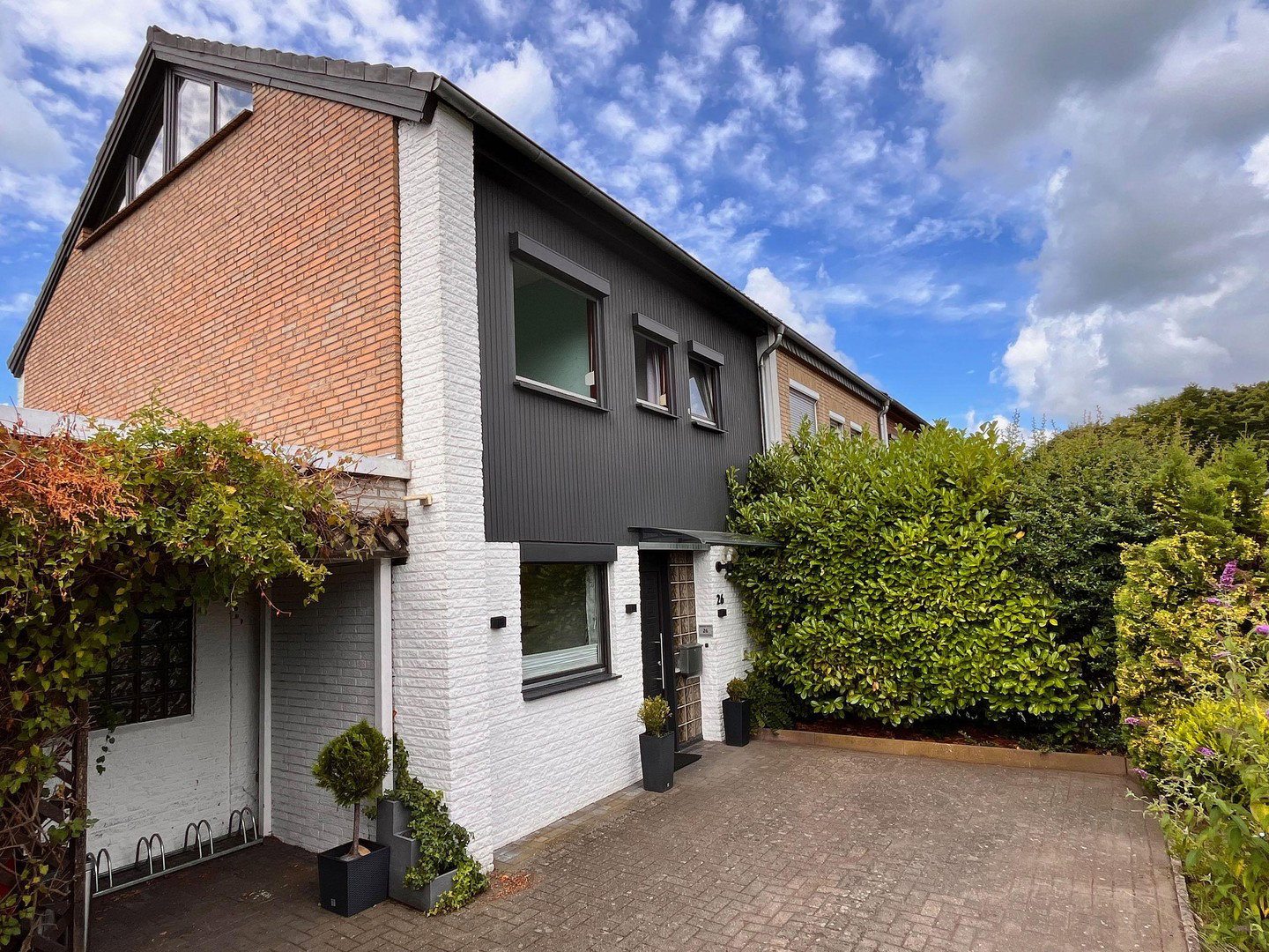 Foto 1 – Gepflegtes Reihenendhaus mit Garten in Bremen-Huchting