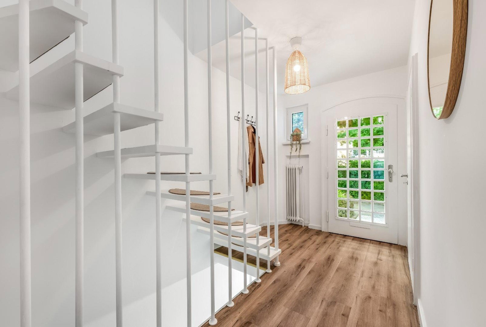 Foto 12 von 12 — Frisch renoviertes Familienglück mit 5 Zimmern und Garten in Bremen-Vegesack