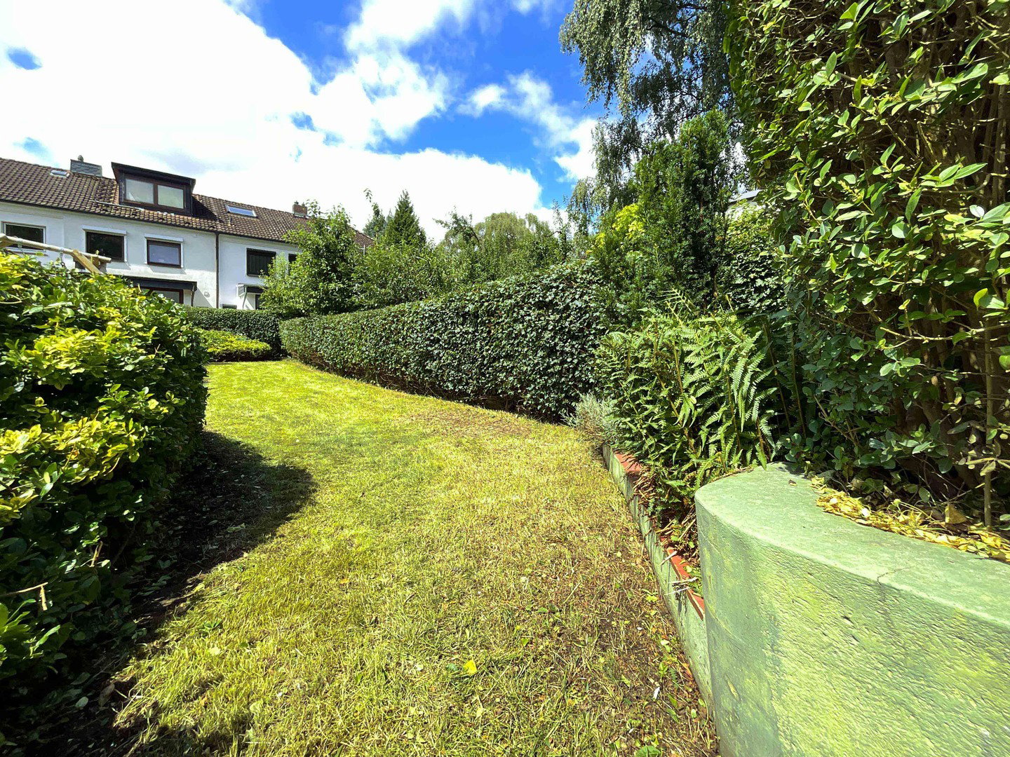 Foto 9 von 9 — Familienfreundliches Reihenmittelhaus mit Garten, Vollkeller und ausgebautem Dachgeschoss