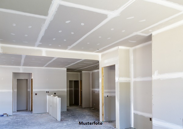 Foto 1 von 1 — Investitionschance: Rohbau von 2 Einfamilienhäusern mit weiterem Baugrundstück