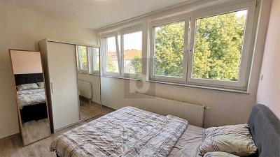 Foto 4 von 5 — KERNSANIERT MIT 3 BÄDERN, FÜR MACHER