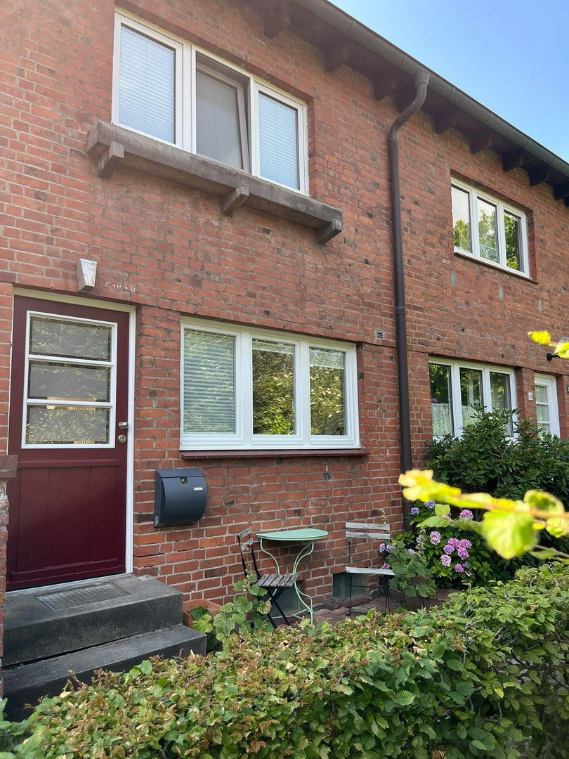 Foto 1 von 11 — Saniertes Reihenhaus in der Frank'schen Siedlung Klein Borstel