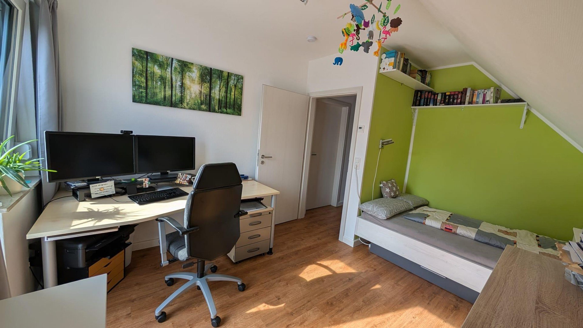 Foto 10 von 12 — Familienidyll in ruhiger Lage (Haus courtagefrei, Energieklasse A)