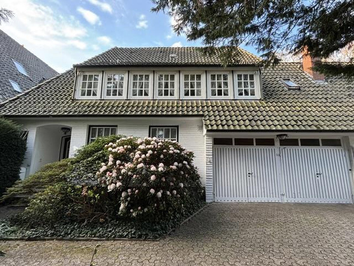 Foto 2 von 12 — Bremen-Radio Bremen, gut aufgeteiltes Einfamilienhaus in Zentraler Lage