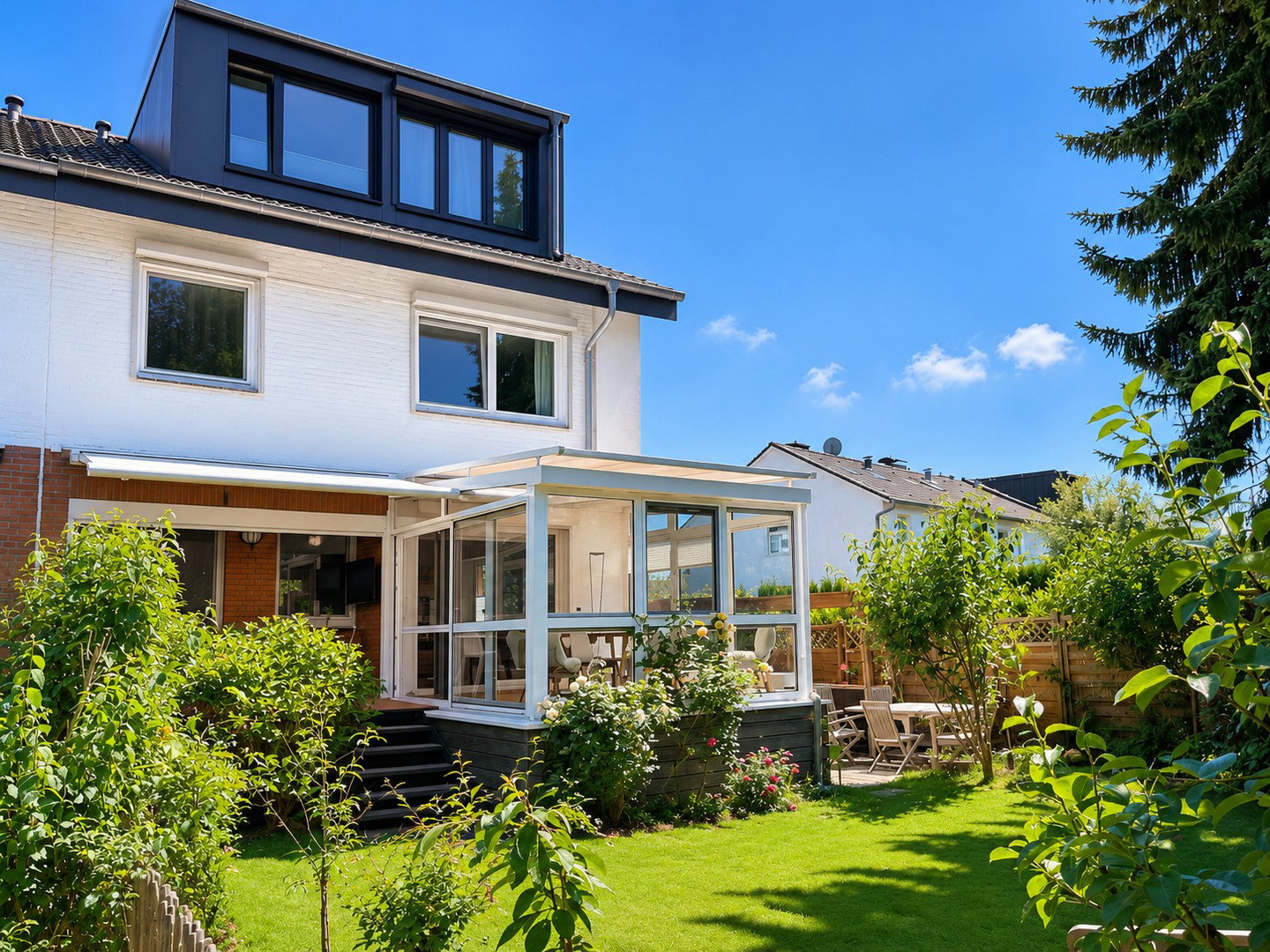 Foto 2 von 12 — Einziehen statt renovieren – 160 m² Familienwohnen im Norden Bramfelds, nahe Wellingsbüttel