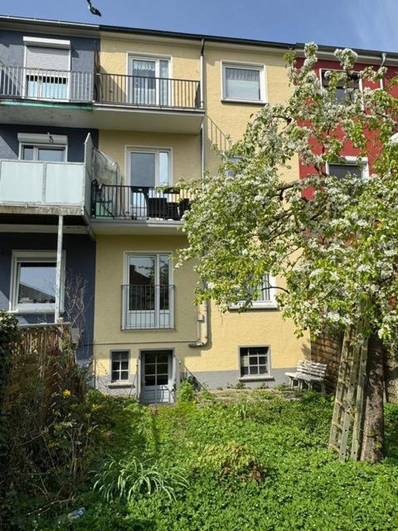 Foto 6 von 12 — Kleines MFH mit drei Wohnungen und Garten - Bremen-Osterfeuerberg