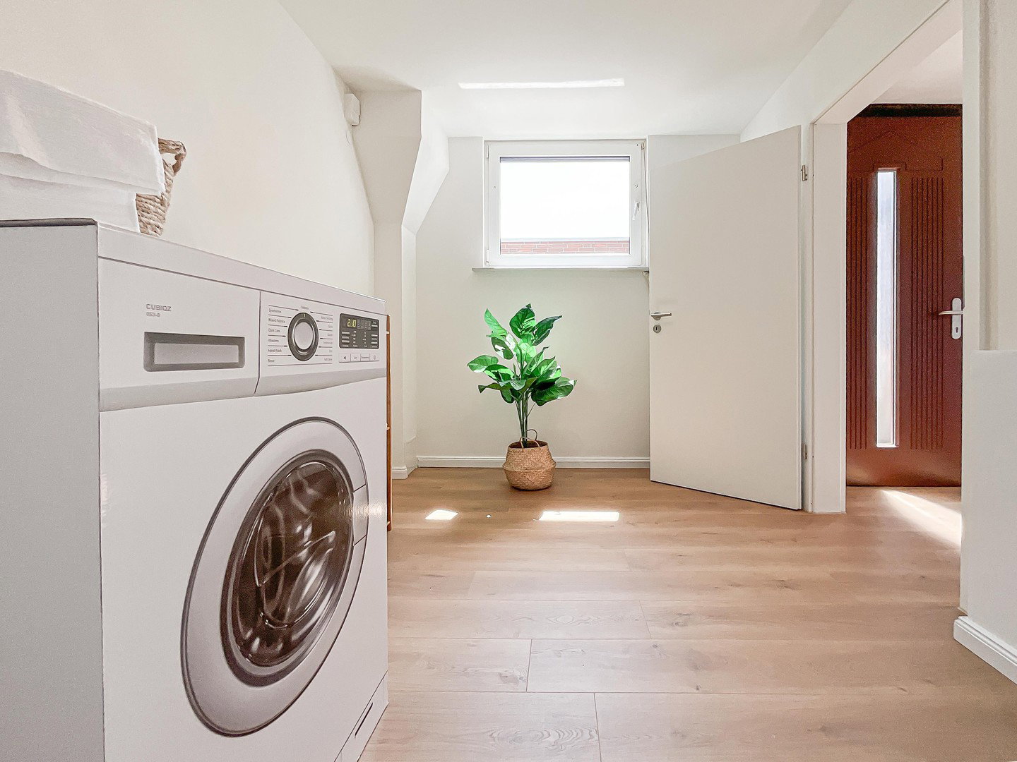 Foto 6 von 10 — Wohnen mit Freiraum – charmantes Reihenhaus in Hamburg-Schnelsen