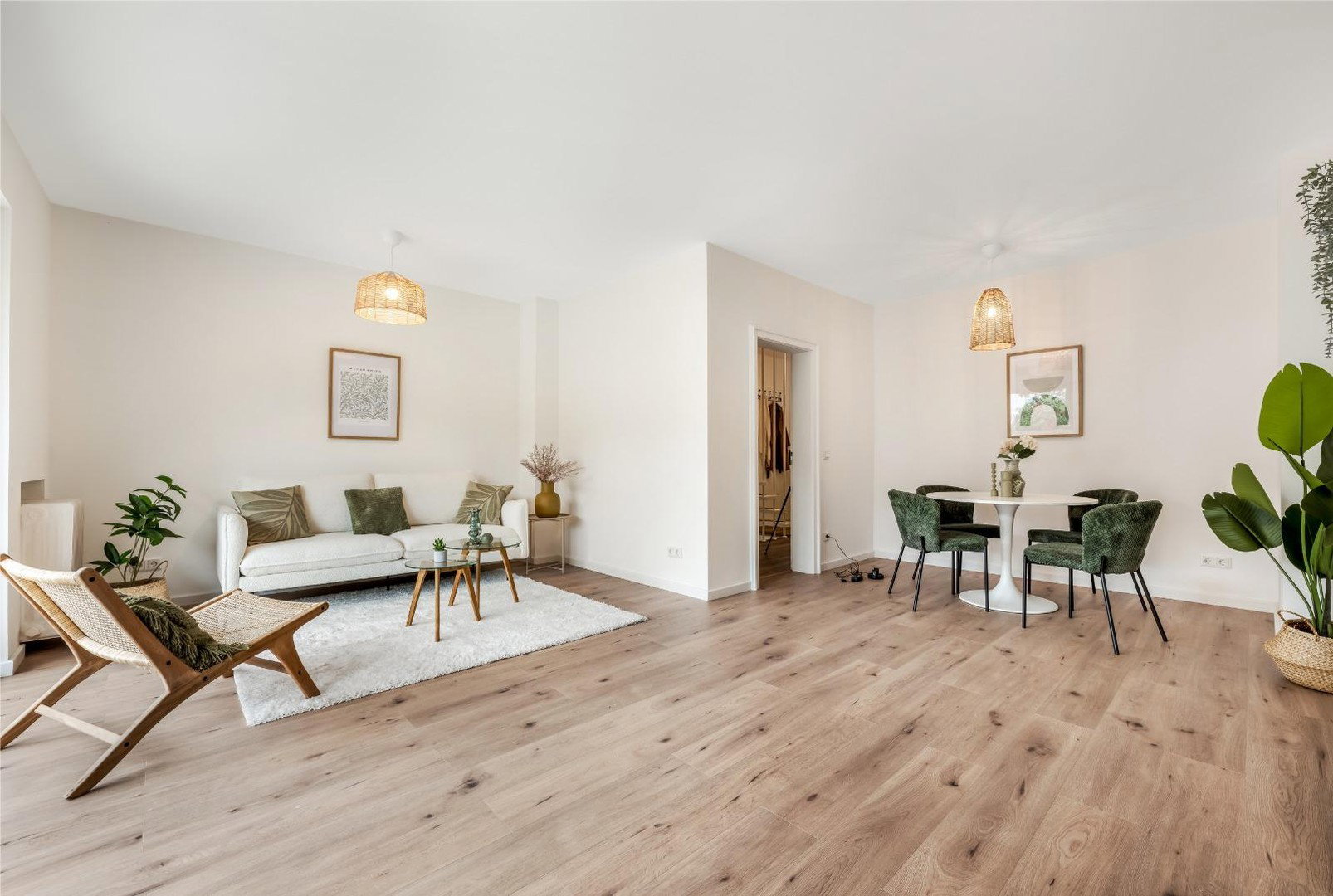 Foto 4 von 12 — Frisch renoviertes Familienglück mit 5 Zimmern und Garten in Bremen-Vegesack