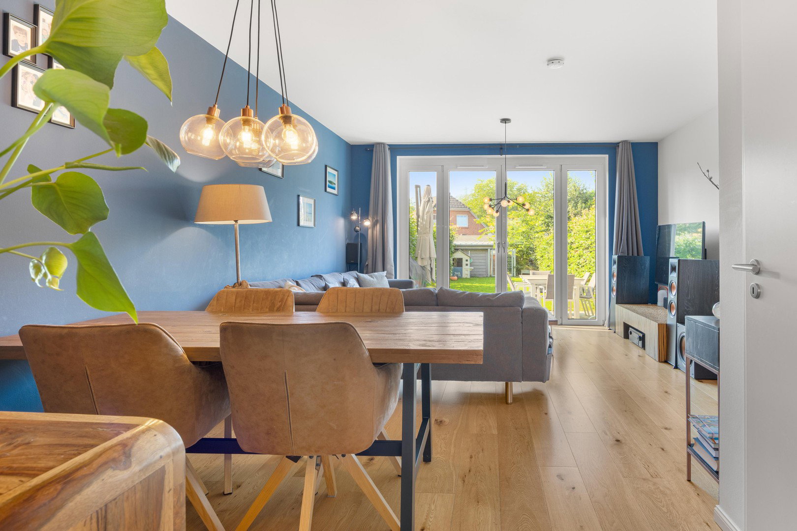 Foto 7 von 12 — Hochwertiges Townhouse mit Dachterasse und Wasserblick