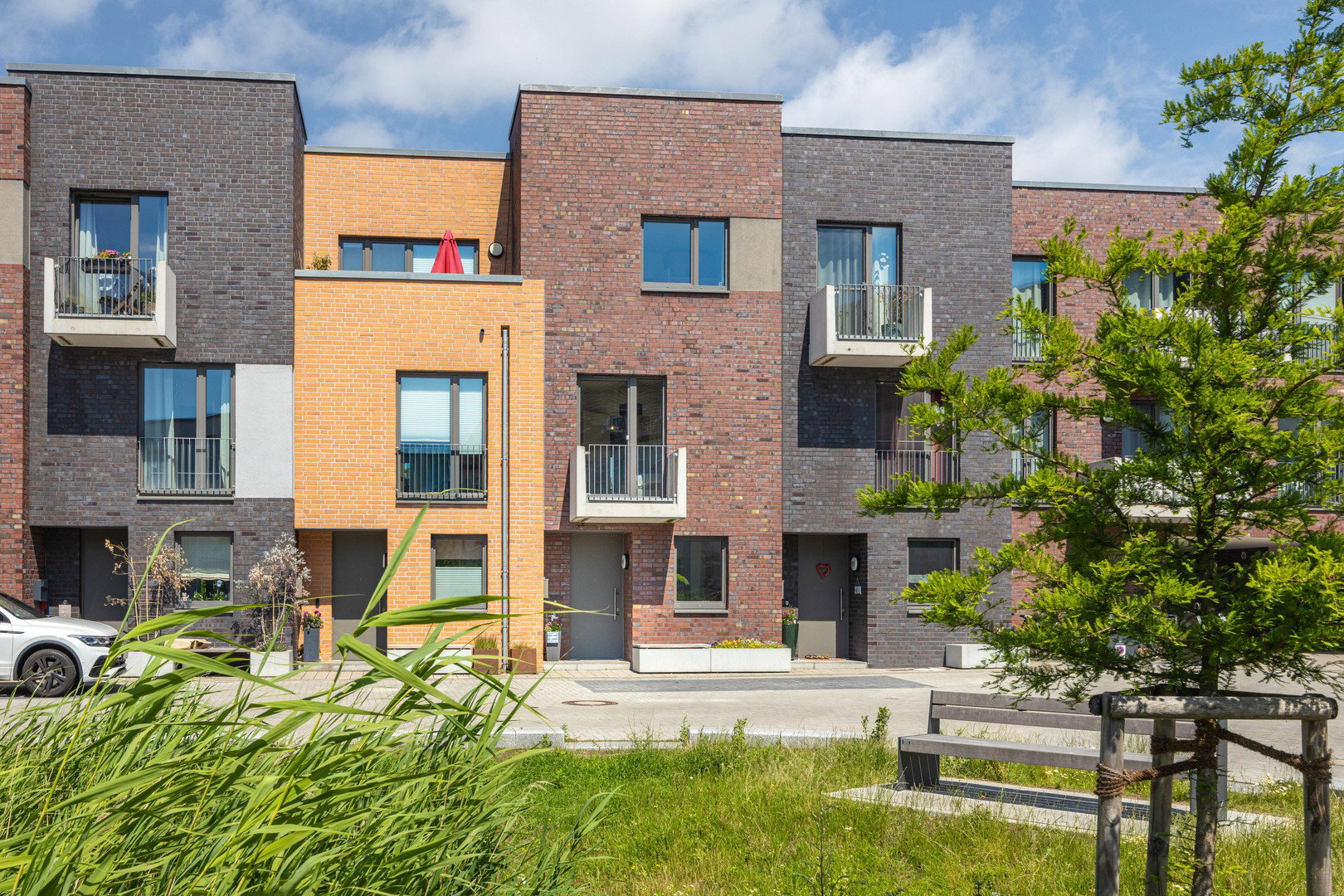 Foto 1 von 12 — Hochwertiges Townhouse mit Dachterasse und Wasserblick