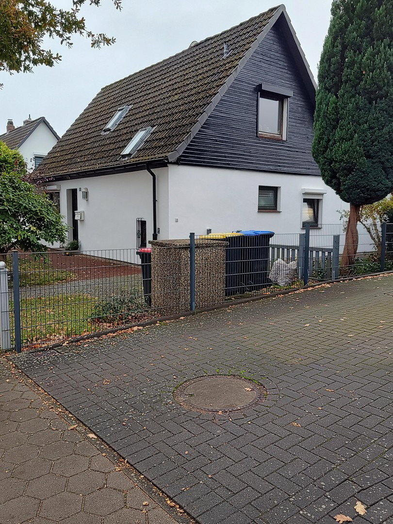 Foto 10 von 12 — Einfamilienhaus mit großem Garten in Hamburg Iserbrook