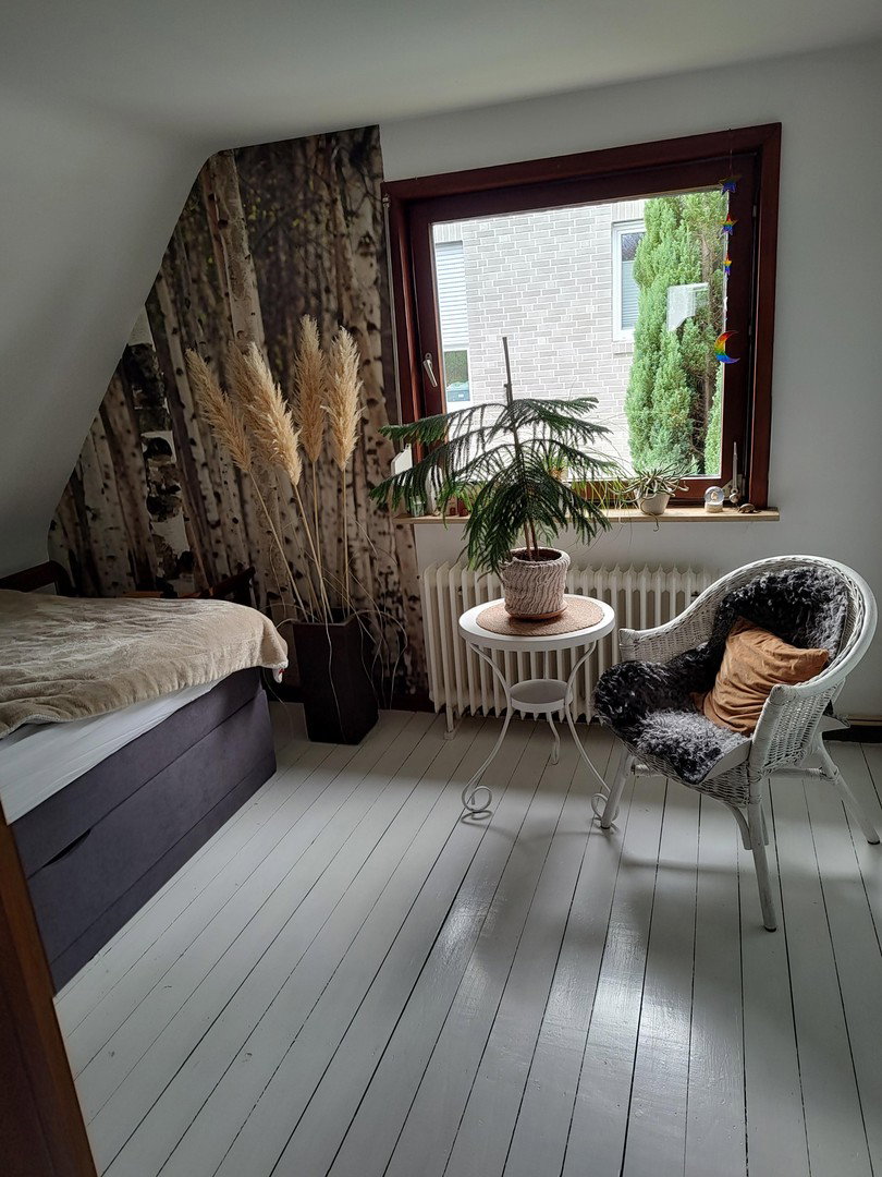 Foto 2 von 12 — Einfamilienhaus mit großem Garten in Hamburg Iserbrook