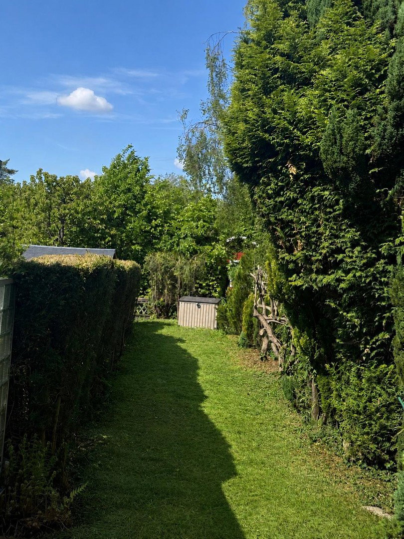 Foto 7 von 12 — Reihenmittelhaus mit eigenem Garten in Farmsen – Provisionsfrei & Preisattraktiv