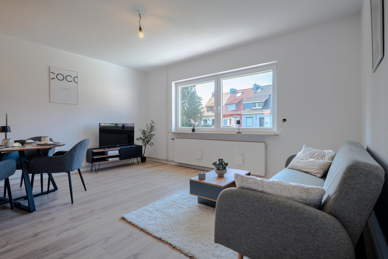 Foto 2 von 12 — Einziehen & wohlfühlen – modernisiertes Reihenhaus