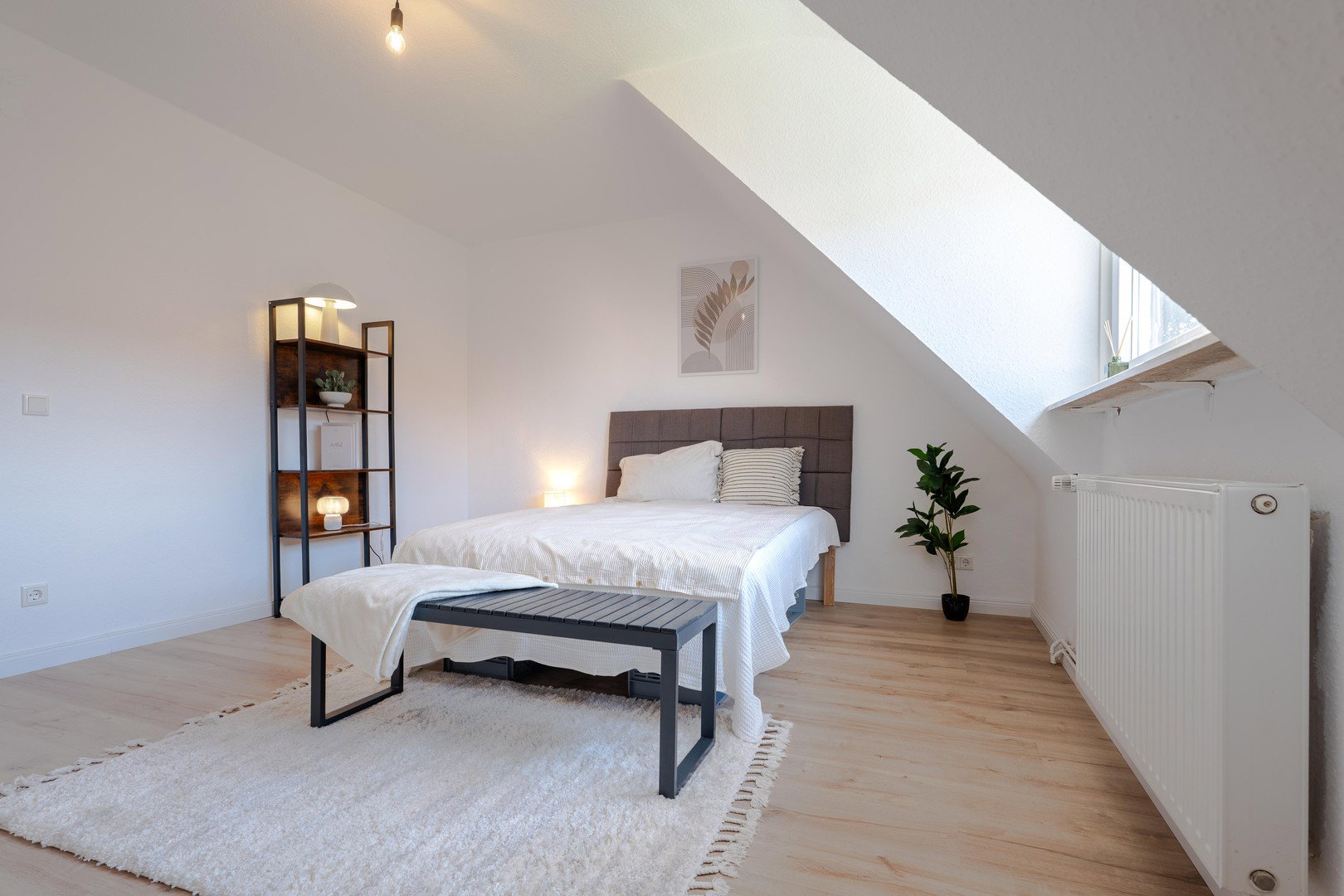 Foto 8 von 12 — Einziehen & wohlfühlen – modernisiertes Reihenhaus