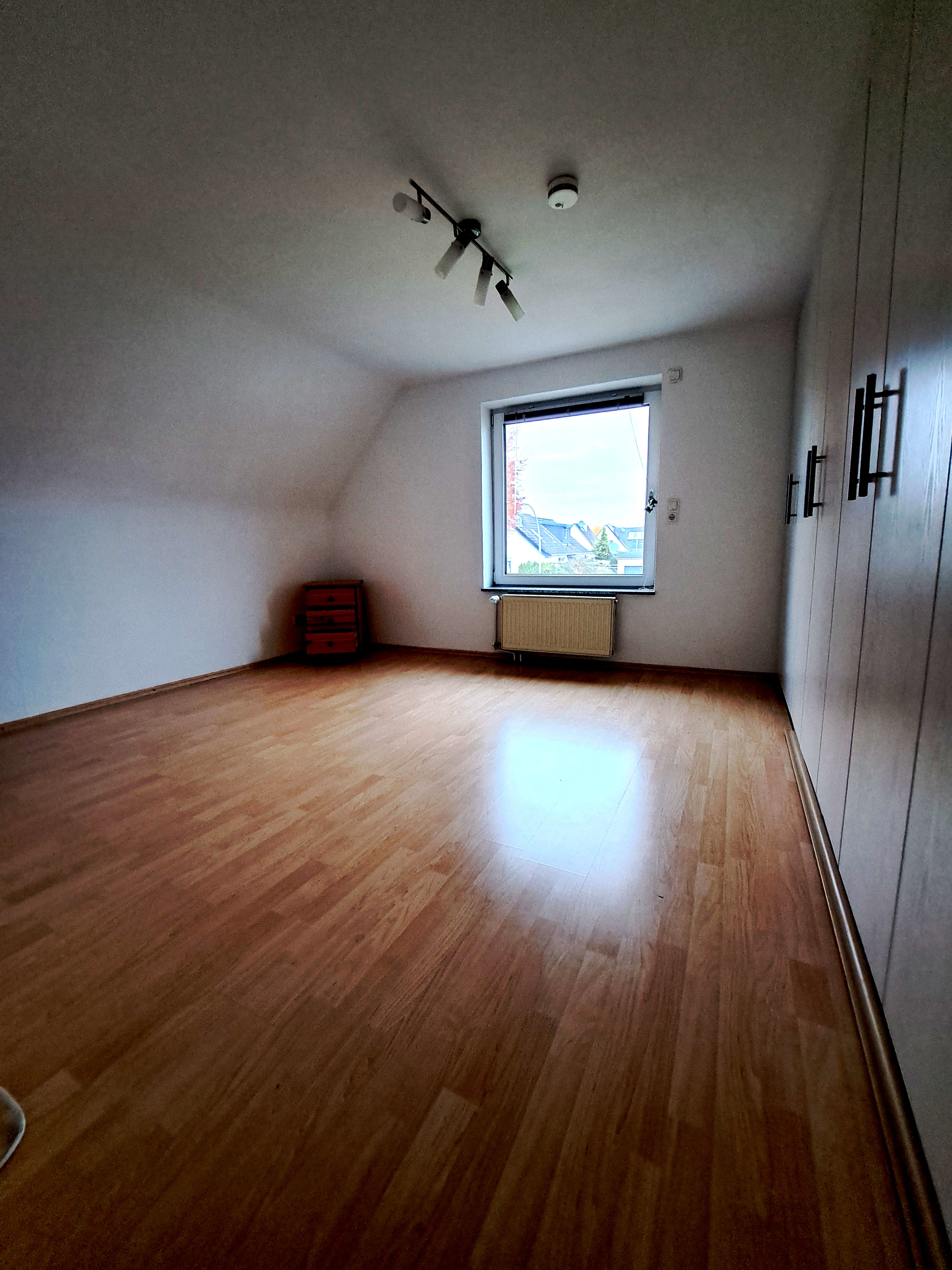 Foto 5 von 12 — Renoviertes EFH in der Märchensiedlung v. Privat