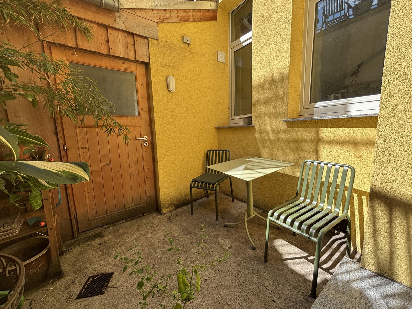 Foto 6 von 12 — Reihenmittelhaus, Seitenstraße Fesenfeld, sehr guter Sanierungsstand, ca. 102,4 m², ca. 4297,- €/m²