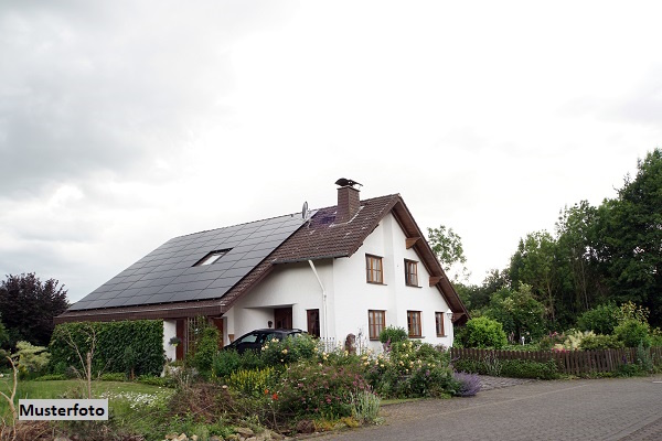 Foto 1 von 1 — Freistehendes 1- bis 2-Familienhaus sucht Heimwerker