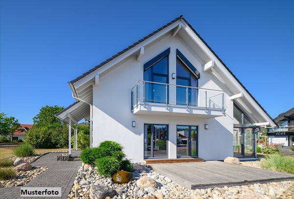 Foto 1 von 1 — Freistehendes Einfamilienhaus mit viel Platz für die Familie