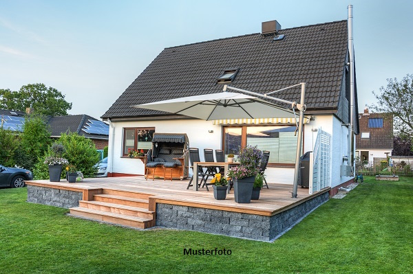 Foto 1 von 1 — Freistehendes 1- bis 2-Familienhaus sucht Heimwerker