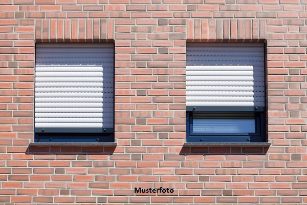 Foto 1 von 1 — 2-Familienhaus in gesuchter Wohnlage - provisionsfrei