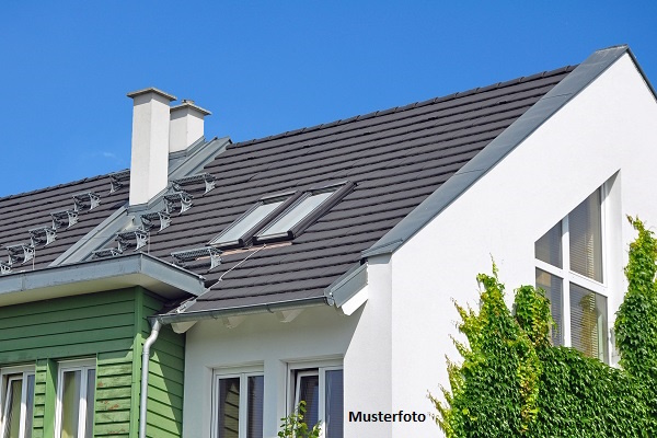 Foto 1 von 1 — Einfamilien-Doppelhaushälfte mit Garage - provisionsfrei