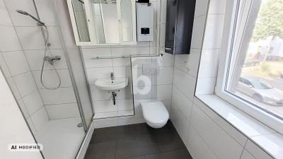 Foto 4 von 6 — KERNSANIERT MIT 3 BÄDERN, FÜR MACHER