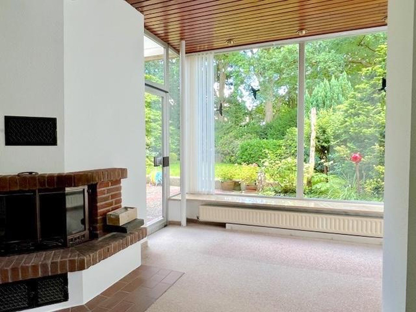 Foto 6 von 12 — Rissen - Bungalow mit Entwicklungspotential **courtagefrei**