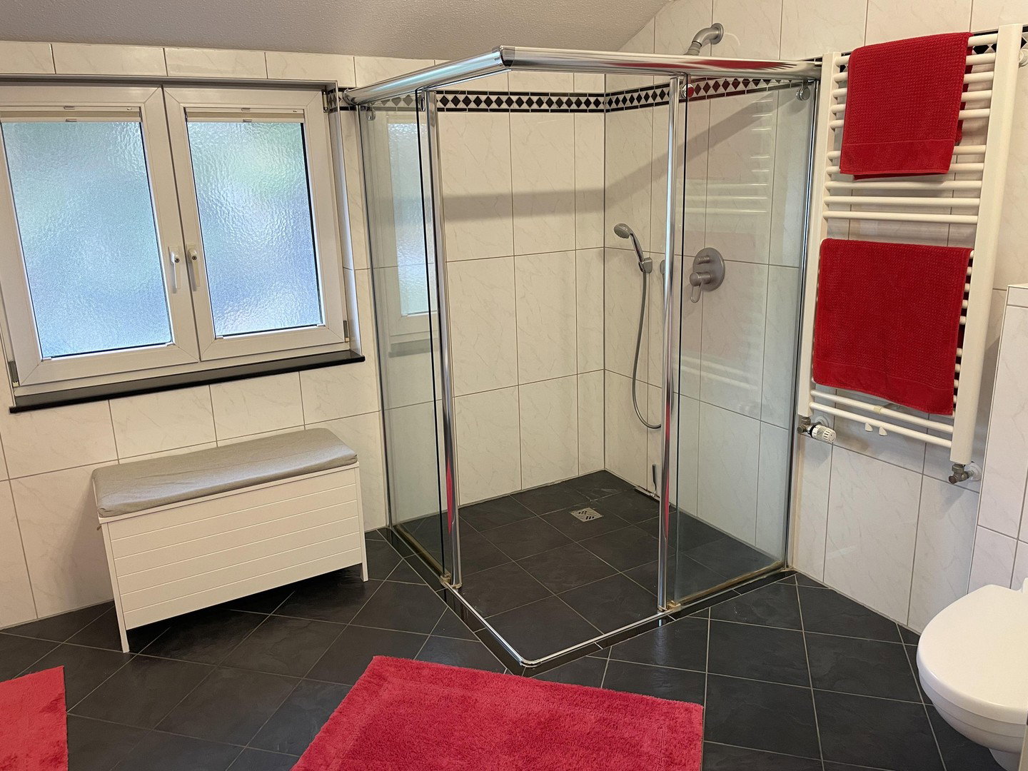 Foto 8 von 11 — Familienfreundliche DHH in ruhiger Lage von Hamburg-Sasel *Provisionsfrei*