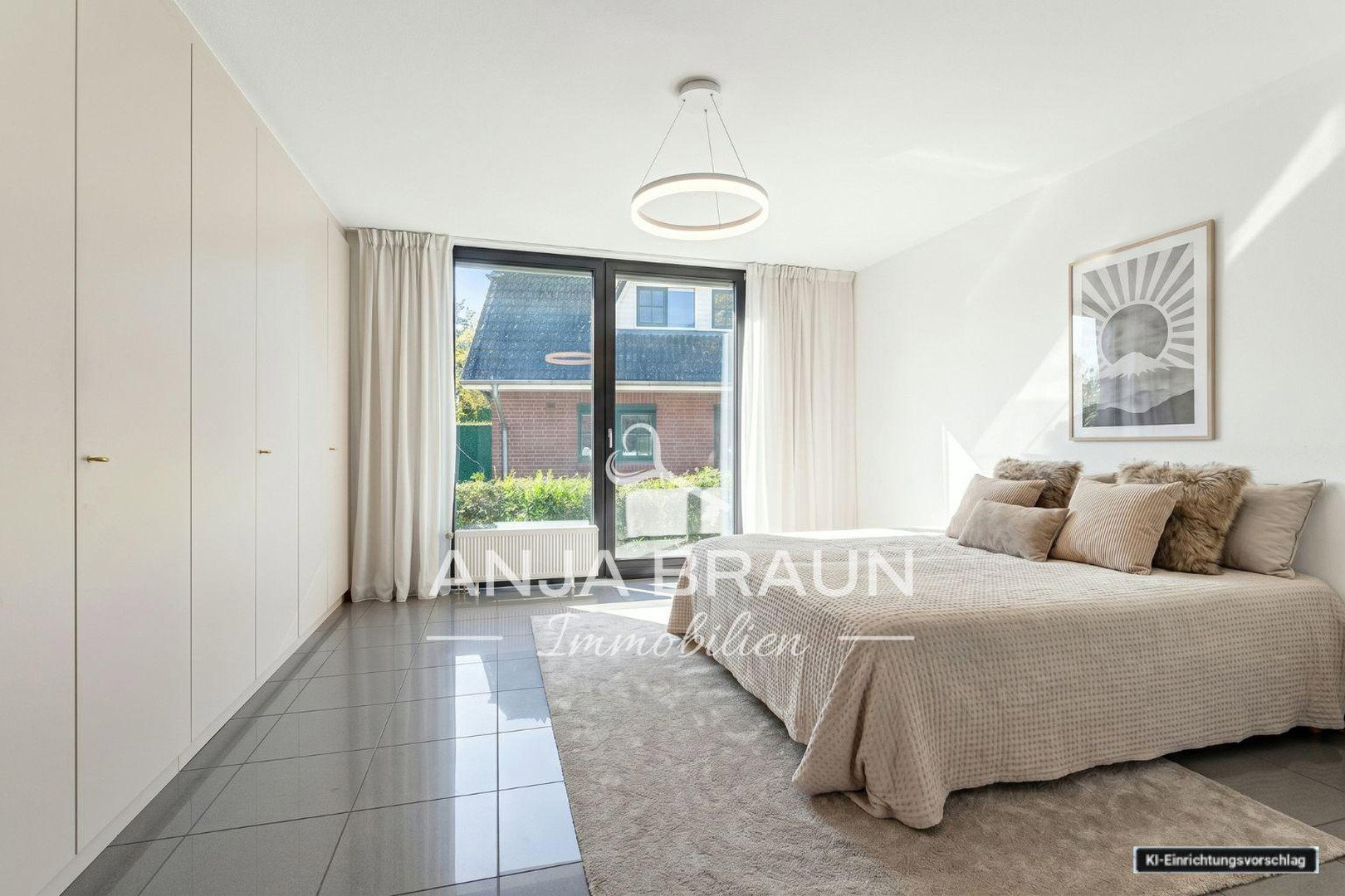 Foto 7 von 12 — Freistehend in Schnelsen | ca. 247 m² Wohn- u. Nutzfläche