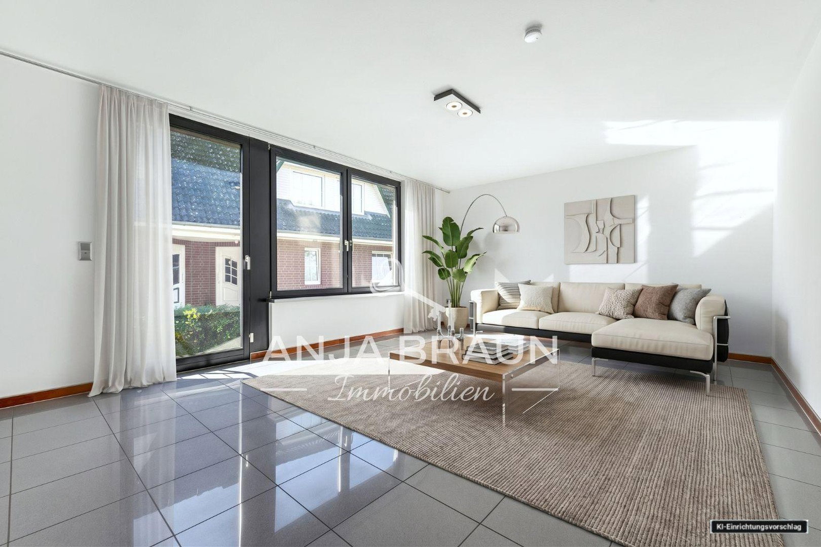 Foto 5 von 12 — Freistehend in Schnelsen | ca. 247 m² Wohn- u. Nutzfläche